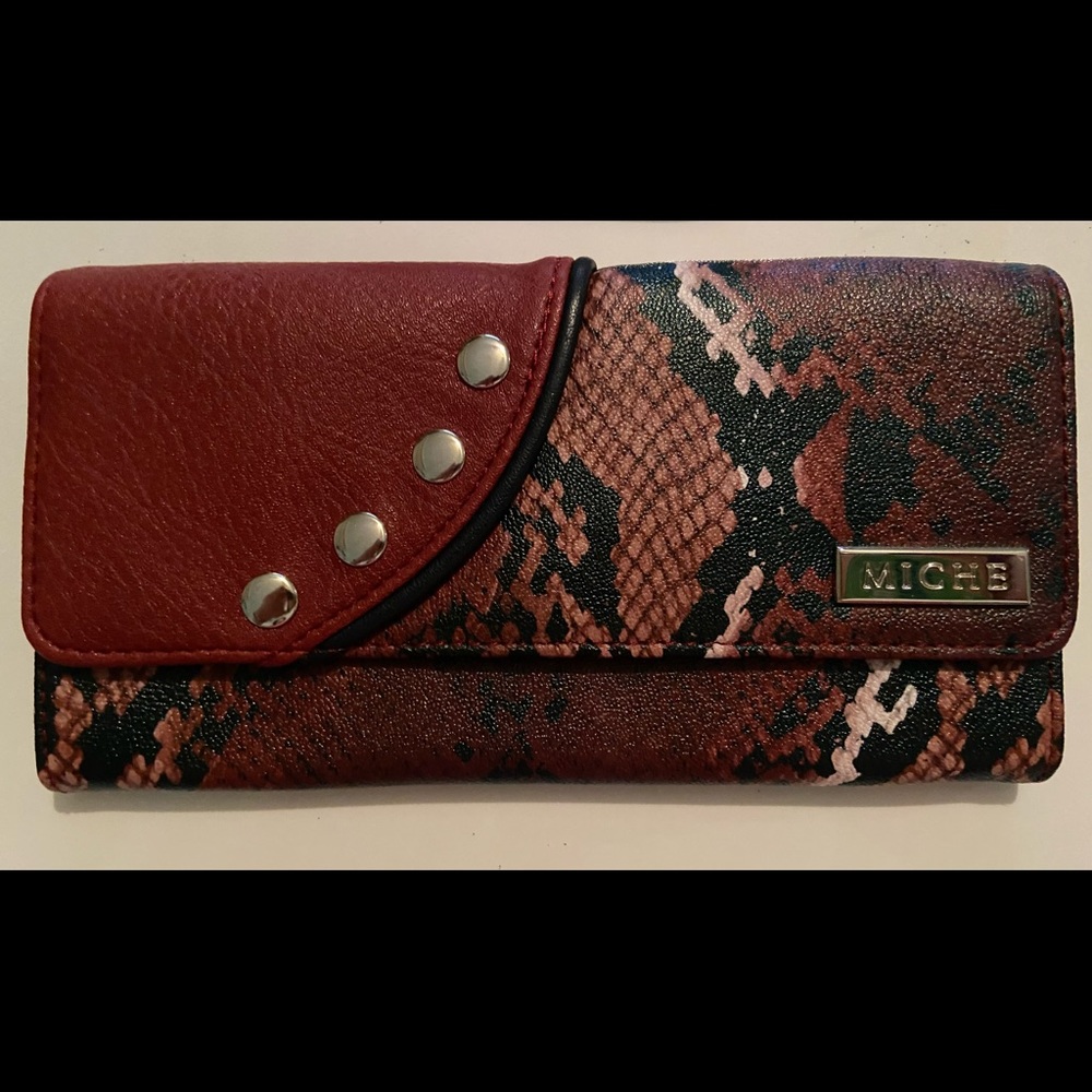 Beautiful Miche spacious wallet; 2 sold separately